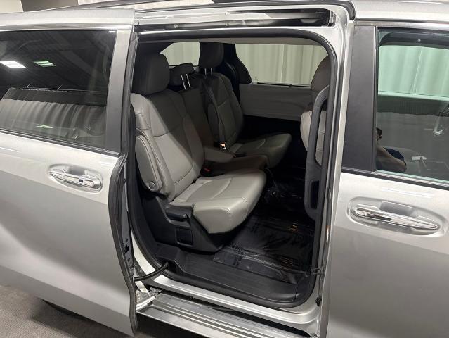 2025 Toyota Sienna - $44,677