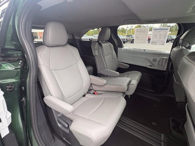 2026 Toyota Sienna - $48,888