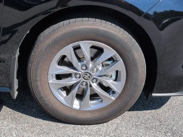 2026 Toyota Sienna - $46,798