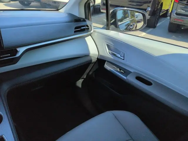 2026 Toyota Sienna - $46,798