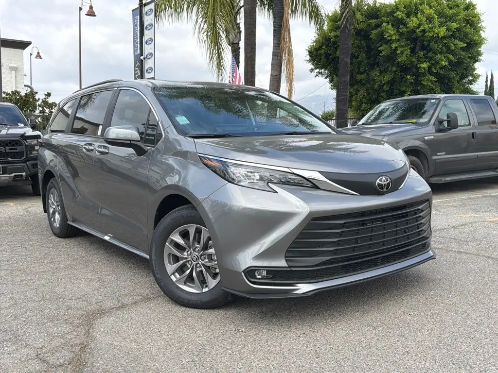 2026 Toyota Sienna - $54,995