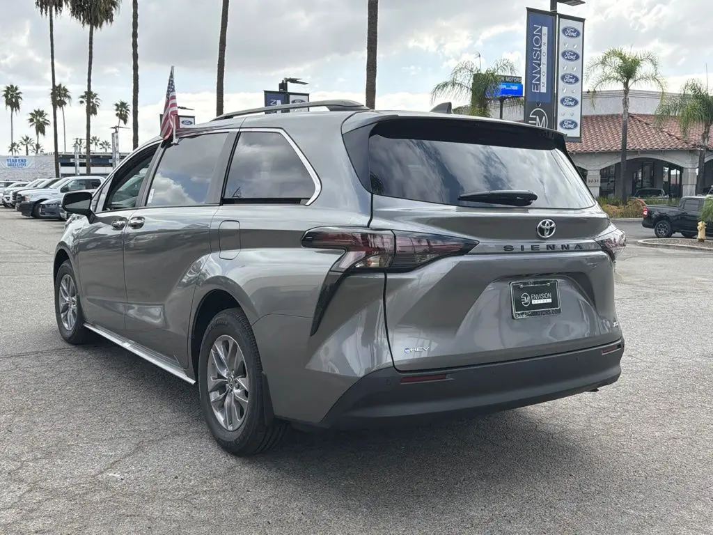 2026 Toyota Sienna - $54,995