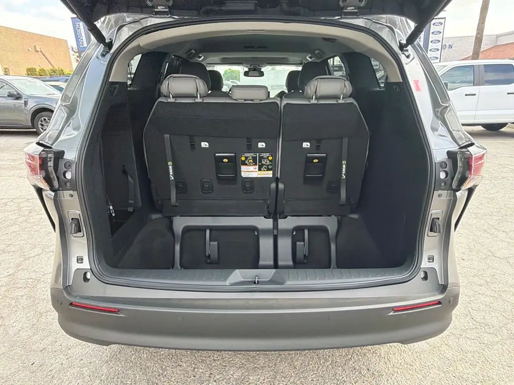 2026 Toyota Sienna - $54,995