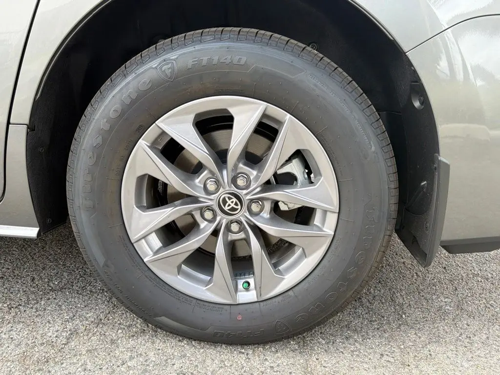 2026 Toyota Sienna - $54,995