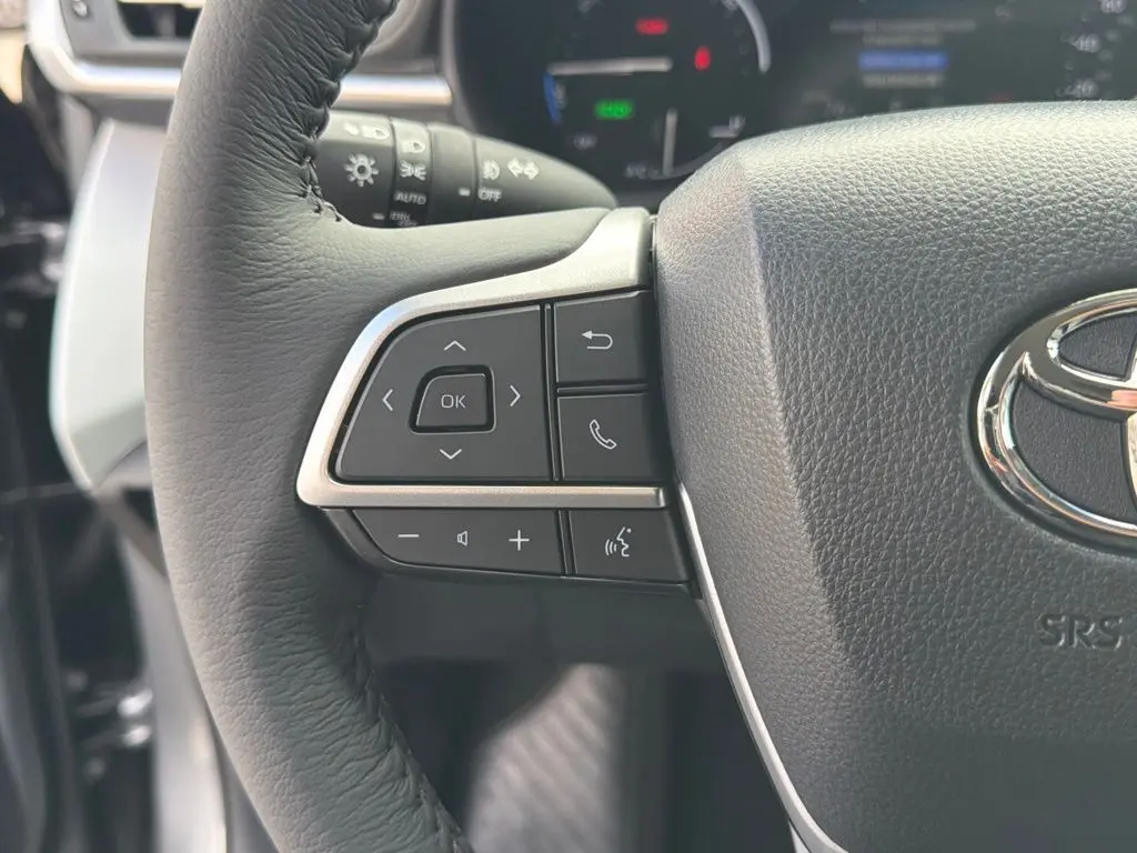 2026 Toyota Sienna - $54,995