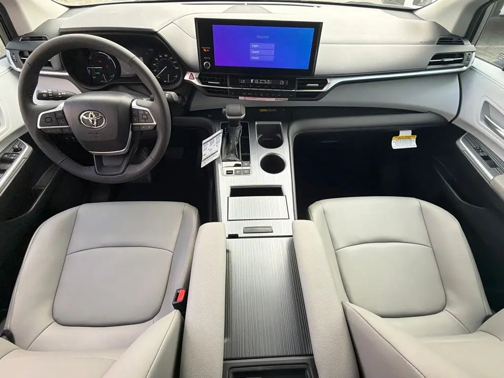 2026 Toyota Sienna - $54,995