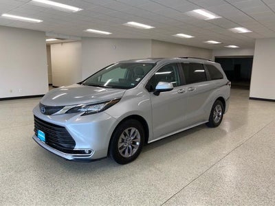 Photo of a 2023 Toyota Sienna XLE 8-Passenger 4DR Mini-Van for sale