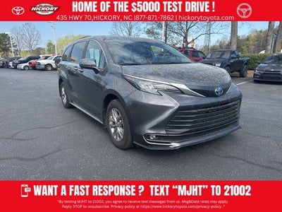 Photo of a 2025 Toyota Sienna XLE 8-Passenger 4DR Mini-Van for sale