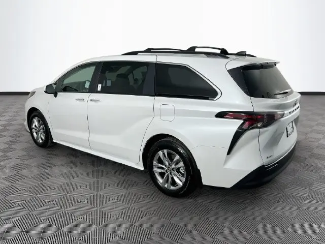 2026 Toyota Sienna - $56,900