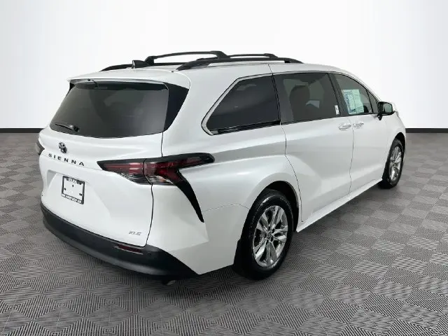 2026 Toyota Sienna - $56,900