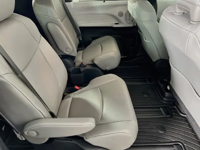 2026 Toyota Sienna - $56,900