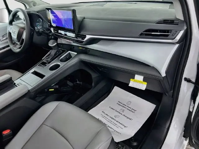 2026 Toyota Sienna - $56,900