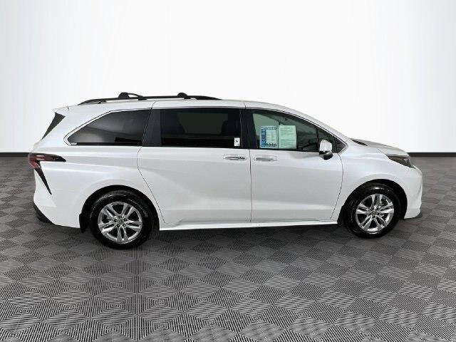2026 Toyota Sienna - $56,800