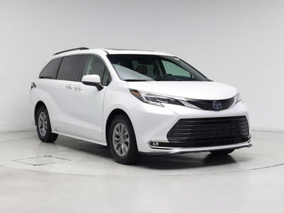 Photo of a 2022 Toyota Sienna XLE 8-Passenger 4DR Mini-Van for sale