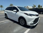 2024 Sienna Thumbnail 2