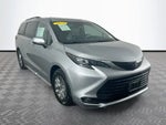 2025 Sienna Thumbnail 1