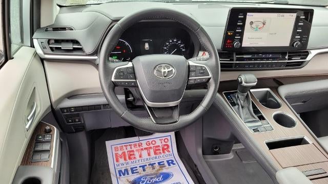 2021 Toyota Sienna XLE 7-Passenger