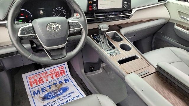 2021 Toyota Sienna XLE 7-Passenger