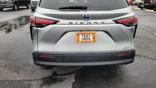 2021 Toyota Sienna XLE 7-Passenger