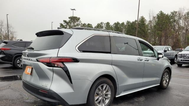 2021 Toyota Sienna XLE 7-Passenger