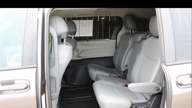 2023 Toyota Sienna XLE 8-Passenger