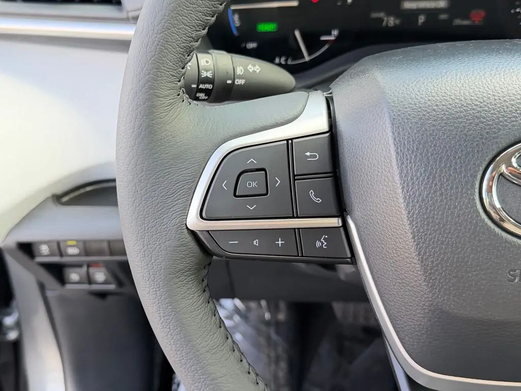 2026 Toyota Sienna - $52,091