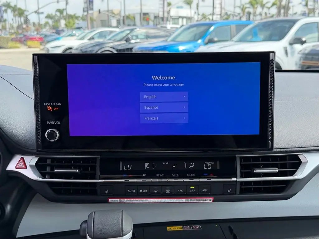 2026 Toyota Sienna - $52,091