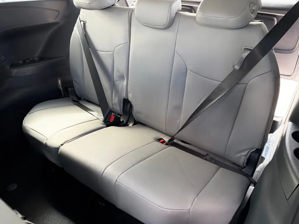 2026 Toyota Sienna - $52,091
