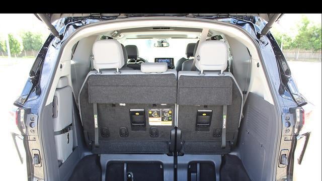 2023 Toyota Sienna XLE 8-Passenger