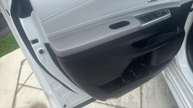 2025 Toyota Sienna XLE 8-Passenger