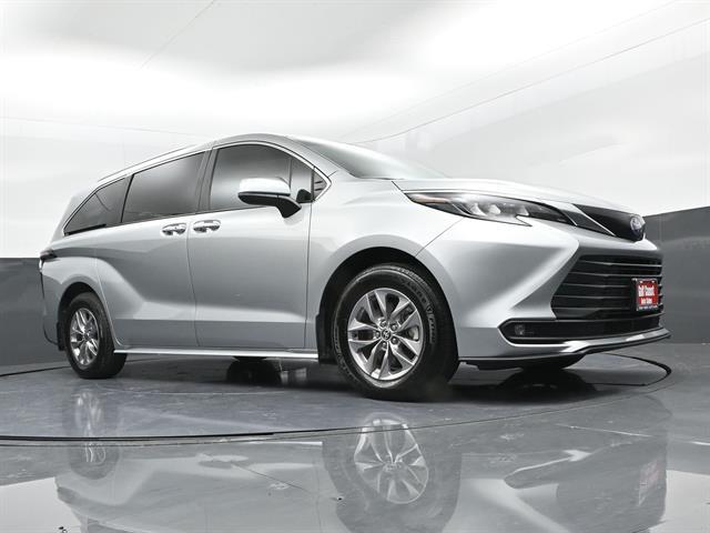 2025 Toyota Sienna