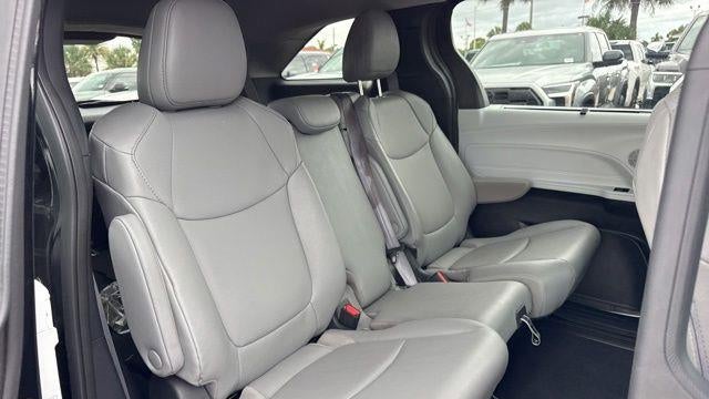 2025 Toyota Sienna XLE 8-Passenger