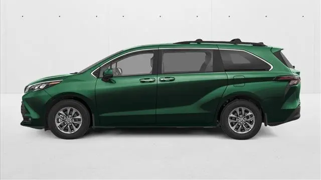 2026 Toyota Sienna XLE 7-Passenger