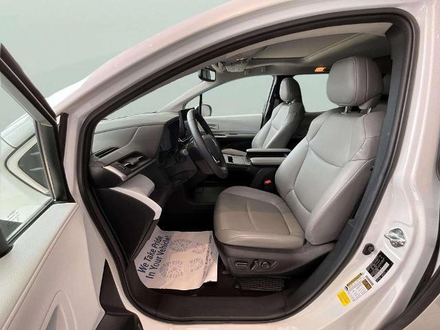 2025 Toyota Sienna - $43,499