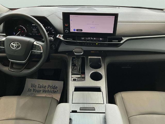 2025 Toyota Sienna - $43,499