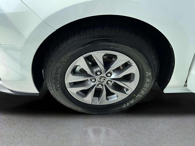 2025 Toyota Sienna - $43,499