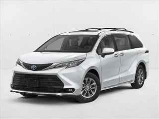 2026 Toyota Sienna with Wind Chill Pearl Exterior