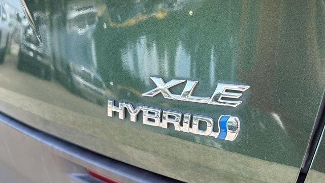 2022 Toyota Sienna XLE 8-Passenger