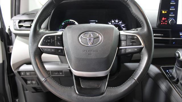 2024 Toyota Sienna XLE 8-Passenger