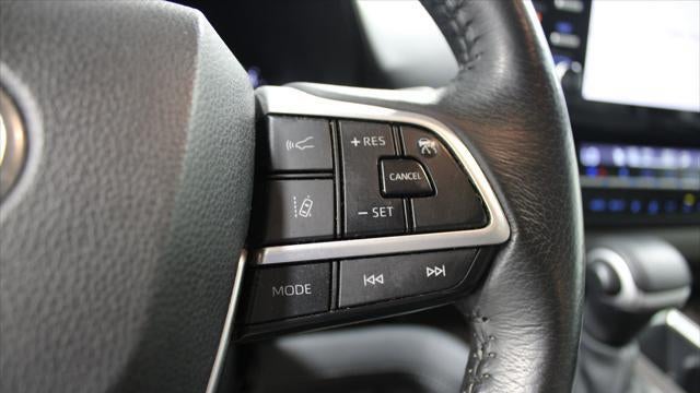2024 Toyota Sienna XLE 8-Passenger