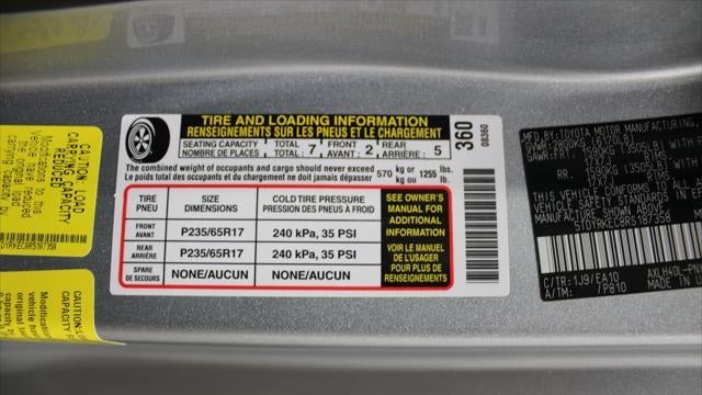 2024 Toyota Sienna XLE 8-Passenger