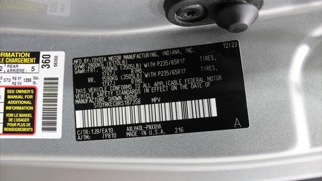 2024 Toyota Sienna XLE 8-Passenger