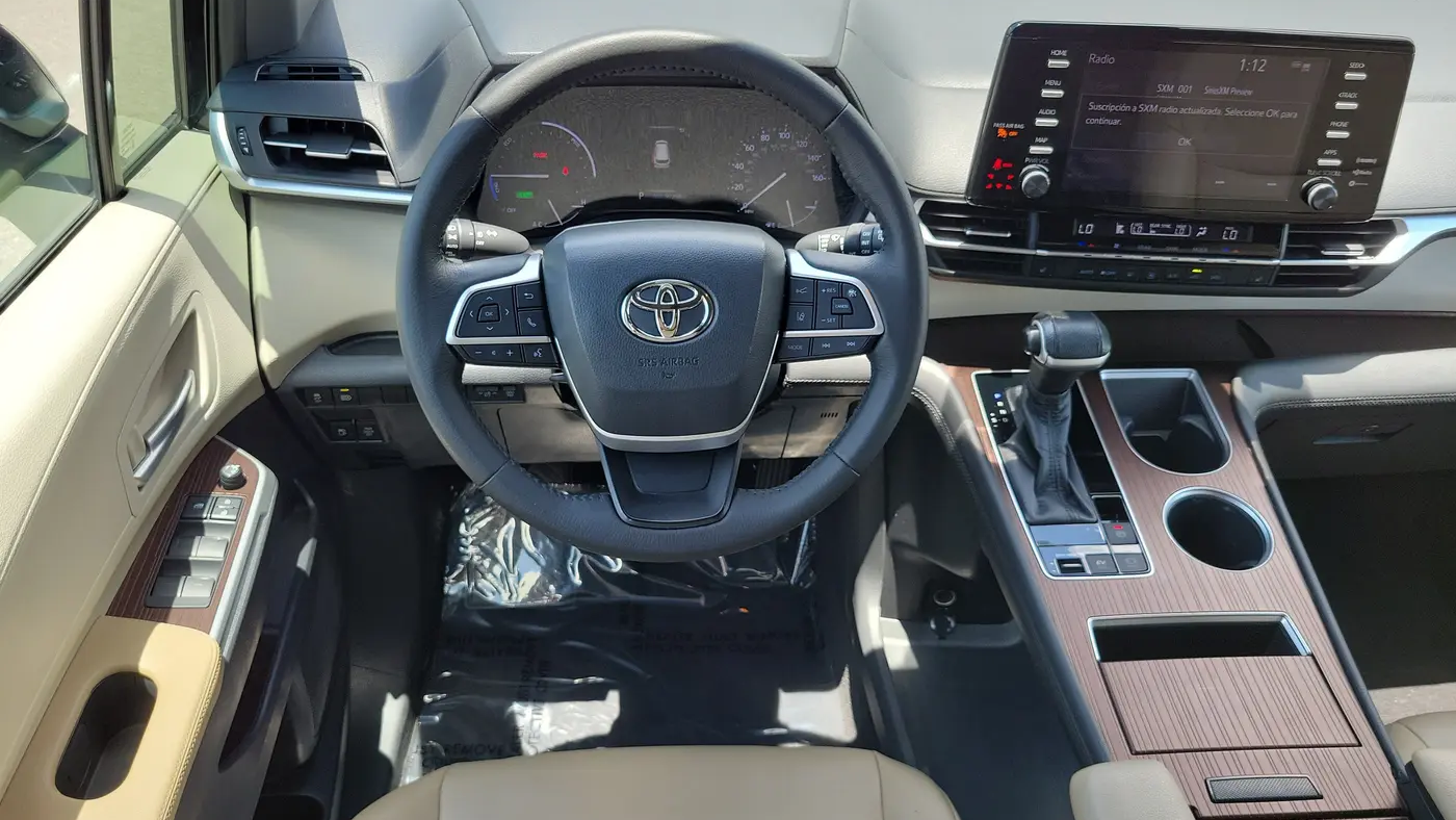 2021 Toyota Sienna XLE 7-Passenger