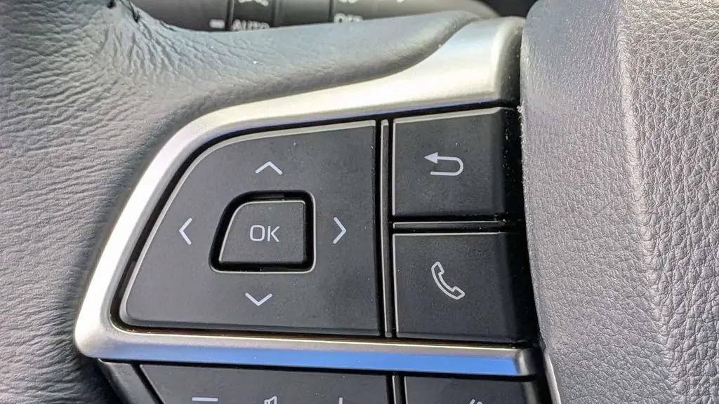 2025 Toyota Sienna XLE 8-Passenger