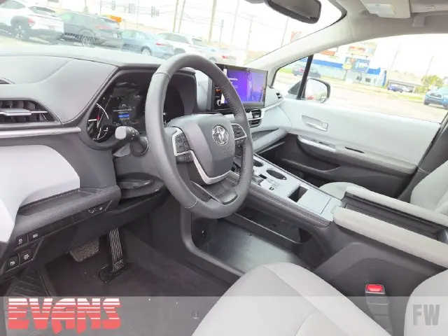 2026 Toyota Sienna - $47,988