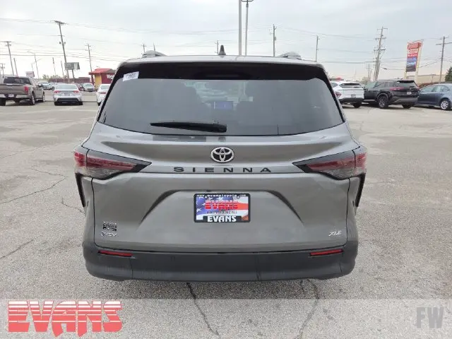 2026 Toyota Sienna - $47,988