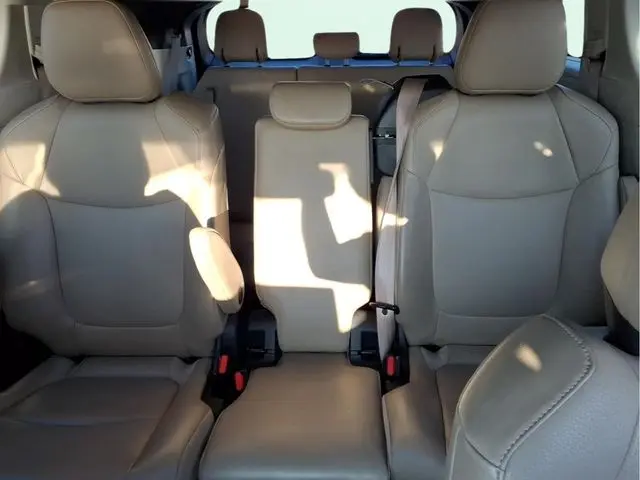 2022 Toyota Sienna - $29,376