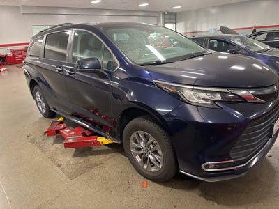 Photo of a 2023 Toyota Sienna XLE 8-Passenger 4DR Mini-Van for sale