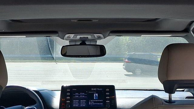 2023 Toyota Sienna XLE 8-Passenger