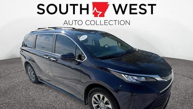 Preowned 2023 Toyota Sienna XLE 8-Passenger for Sale